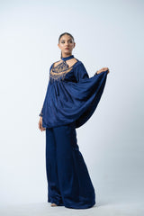 Peplum poise