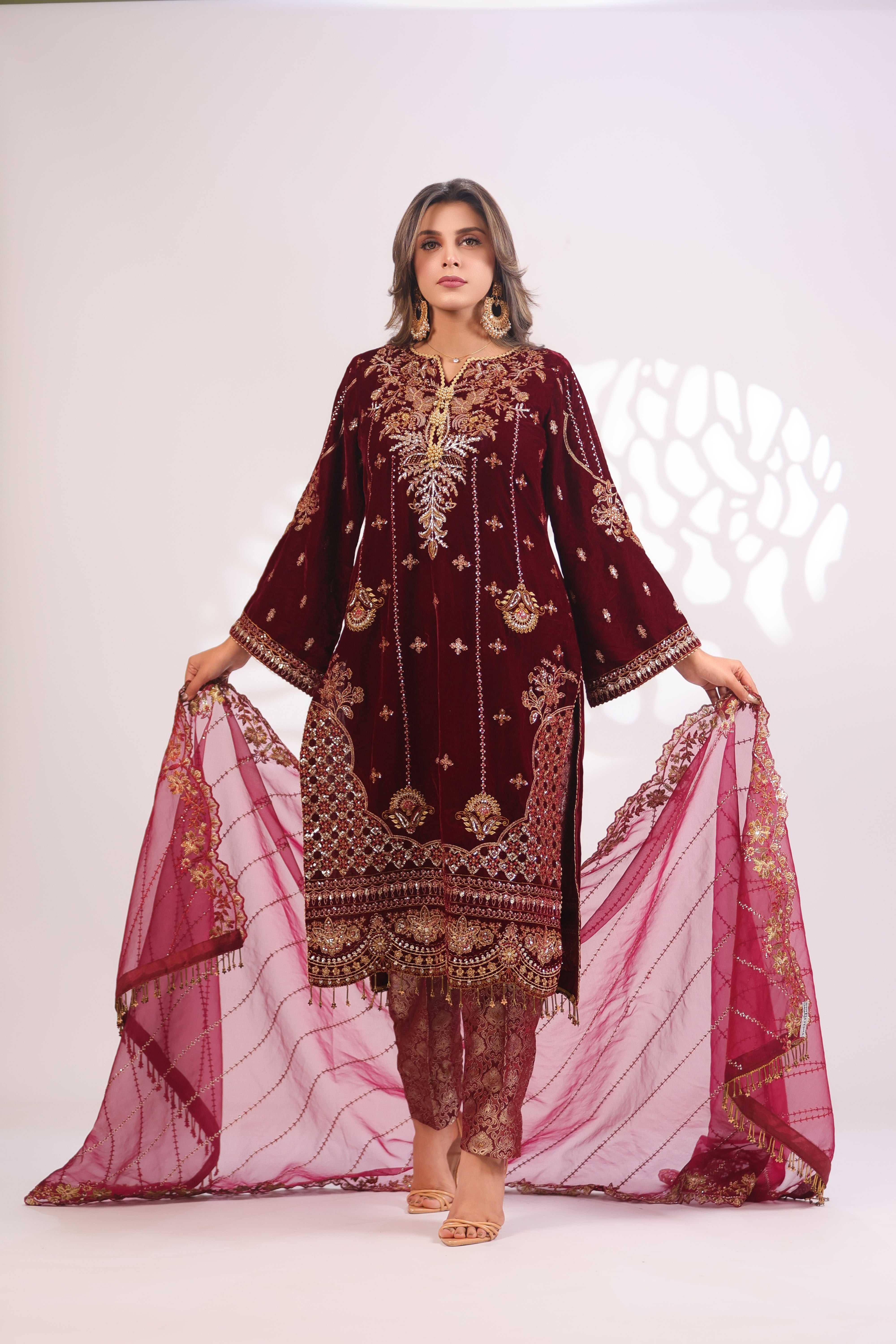 Maroon & Gold Valvet