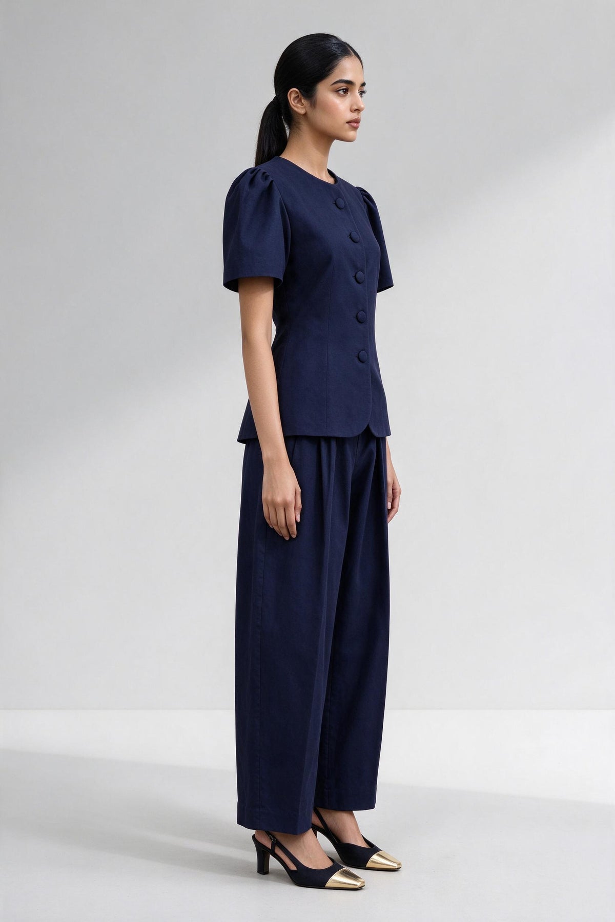 LISA - Navy blue