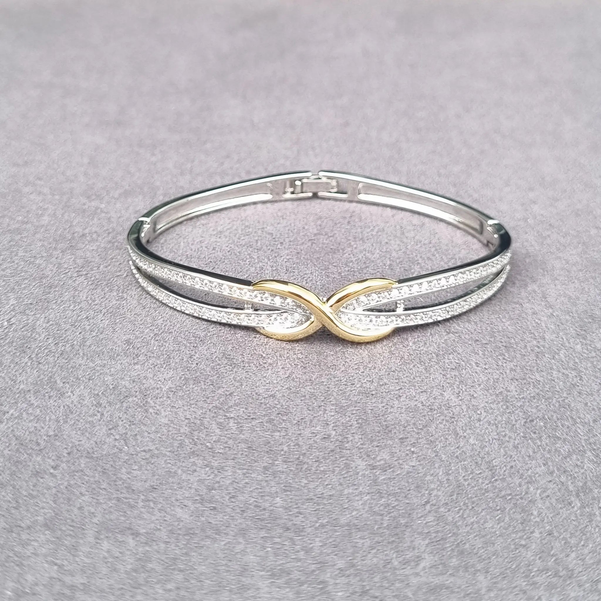 [H]B1057 Bracelet
