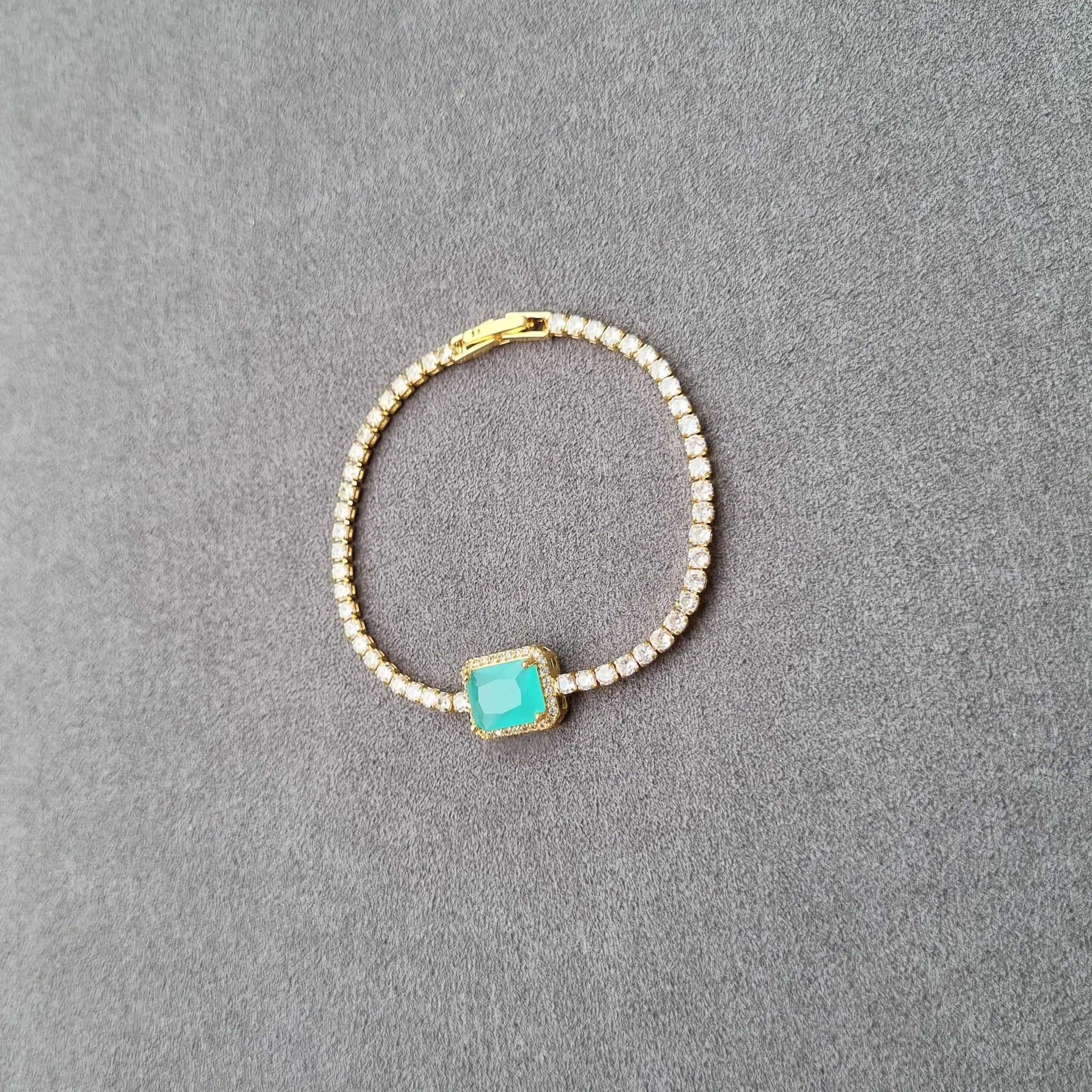 [H]B1058 Bracelet