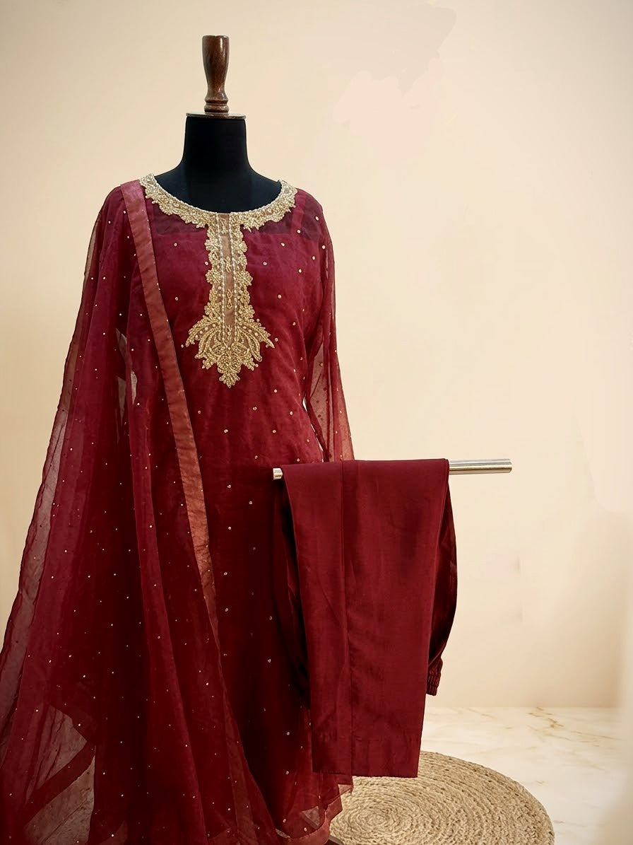 Red Mukesh Organza 3-Piece Suit with Organza Dupatta | Sleeks by Ali Zain