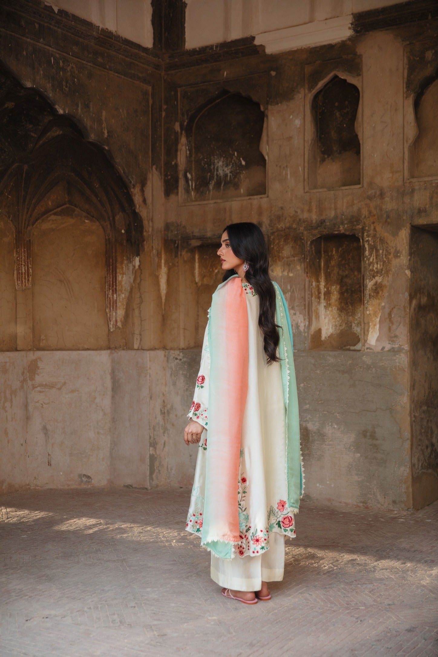 Off‑white tissue silk Outfit