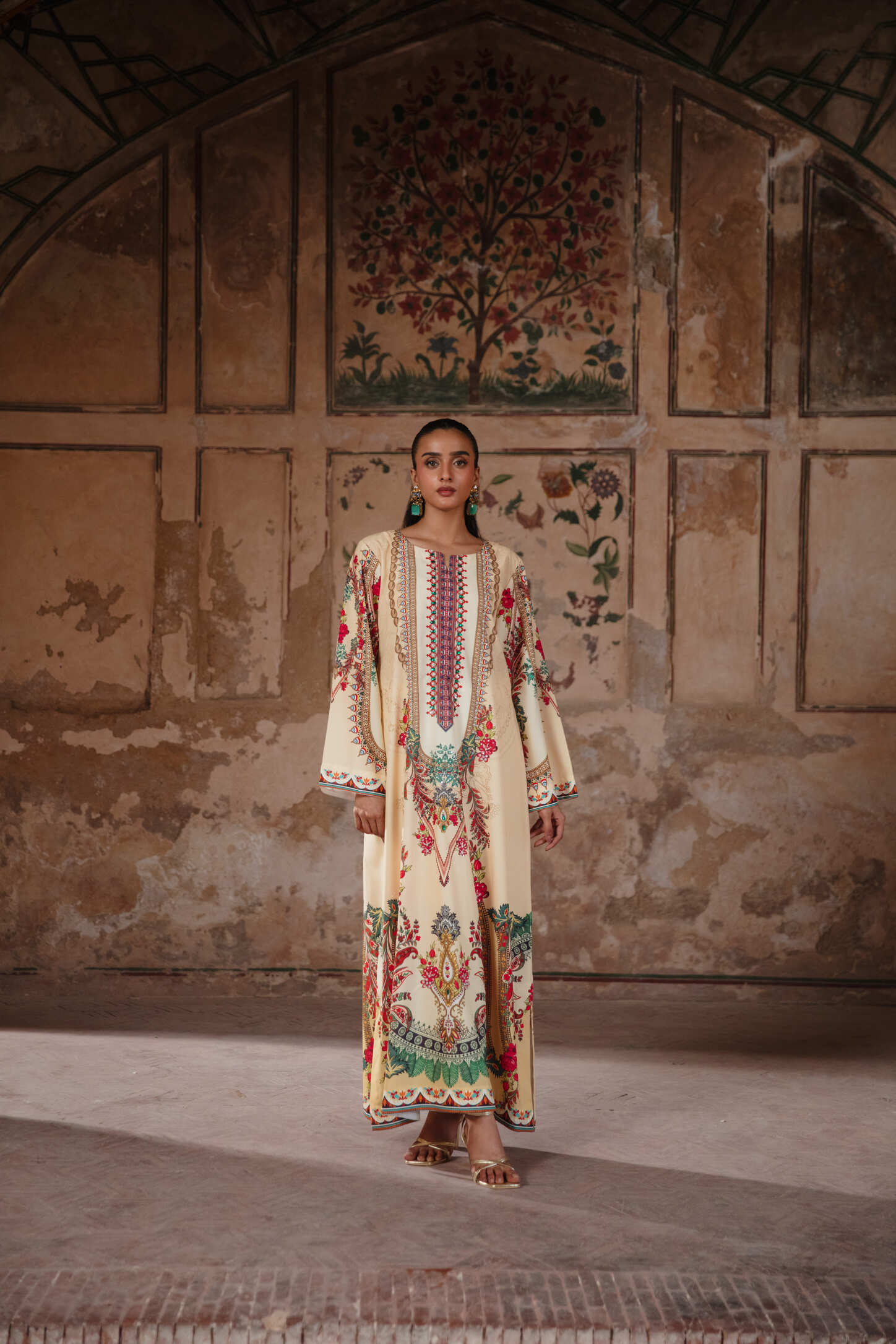 Beige crape silk Kaftan