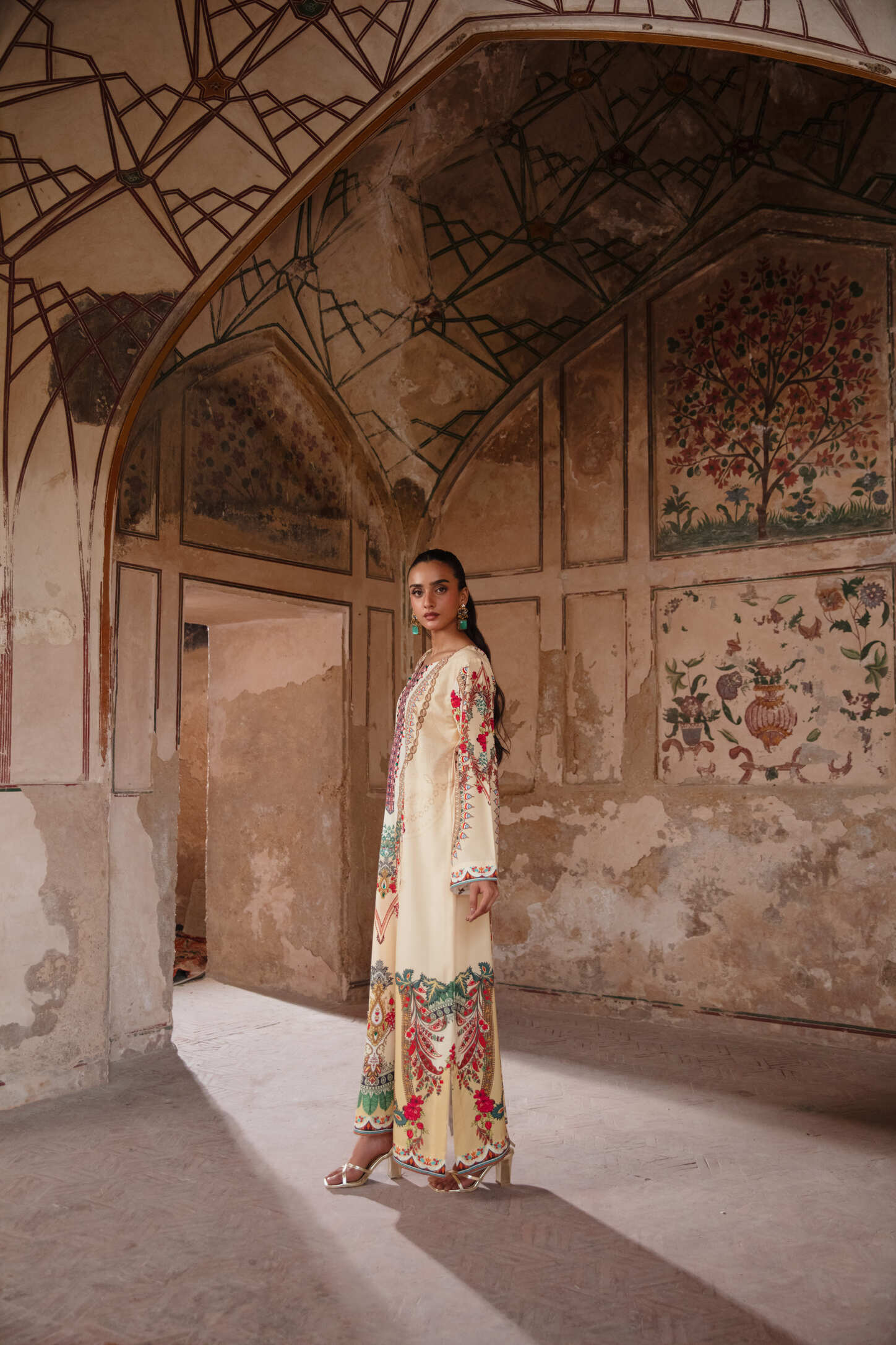 Beige crape silk Kaftan