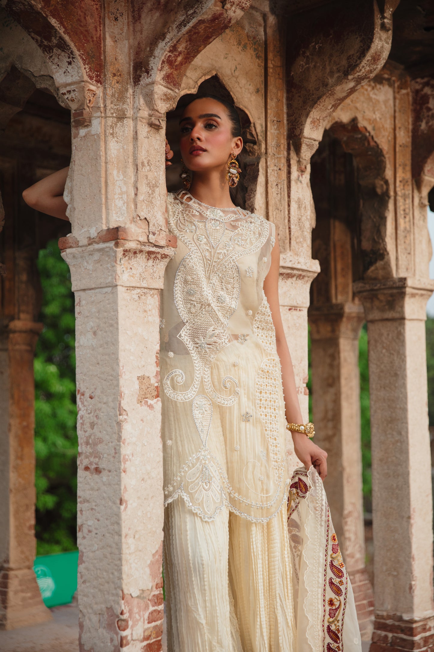 Ivory Sharara Set