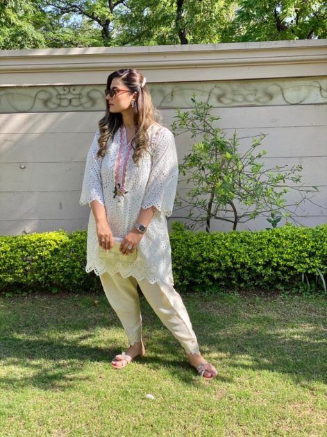 Off White Cotton Chicken