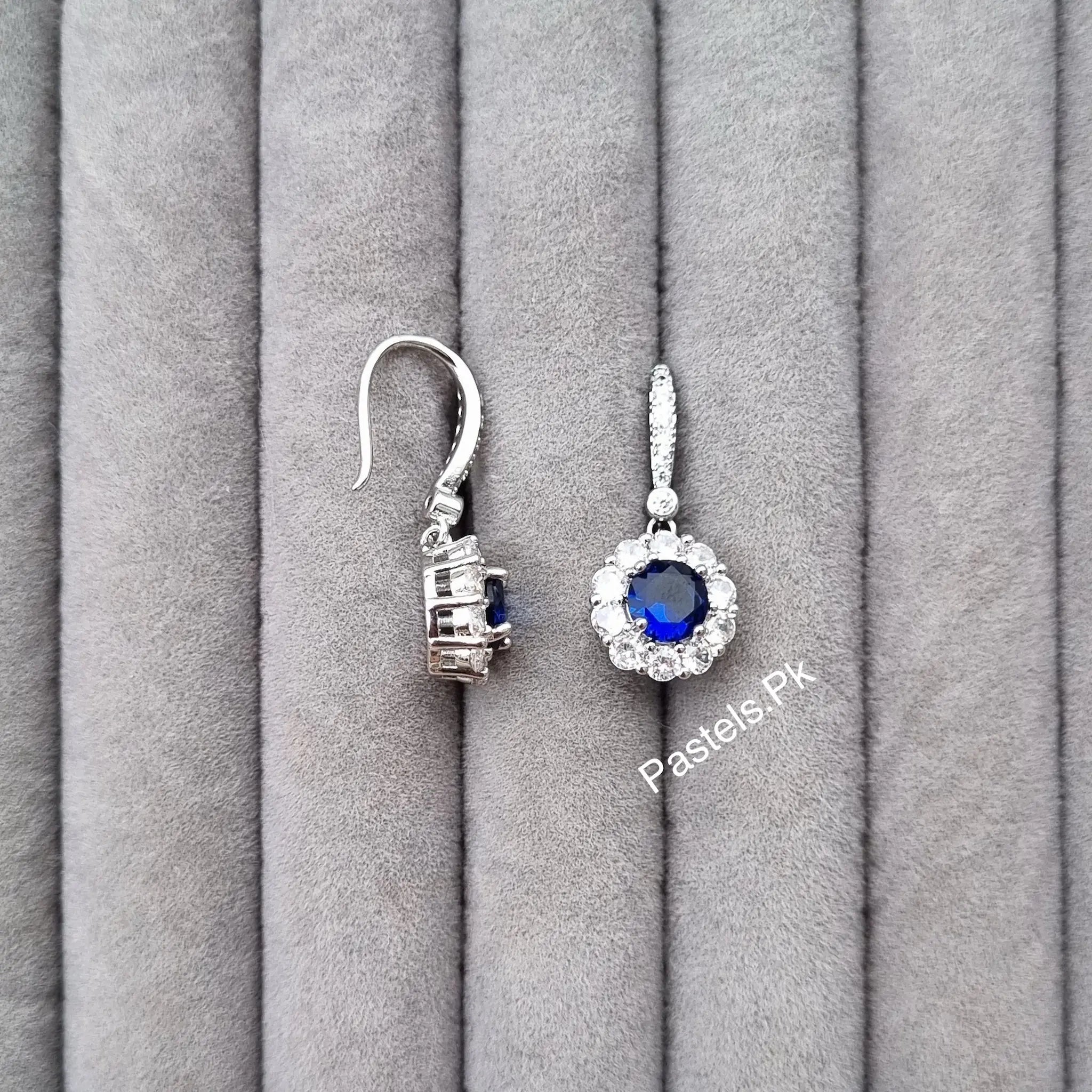 [S]E1116 Earrings