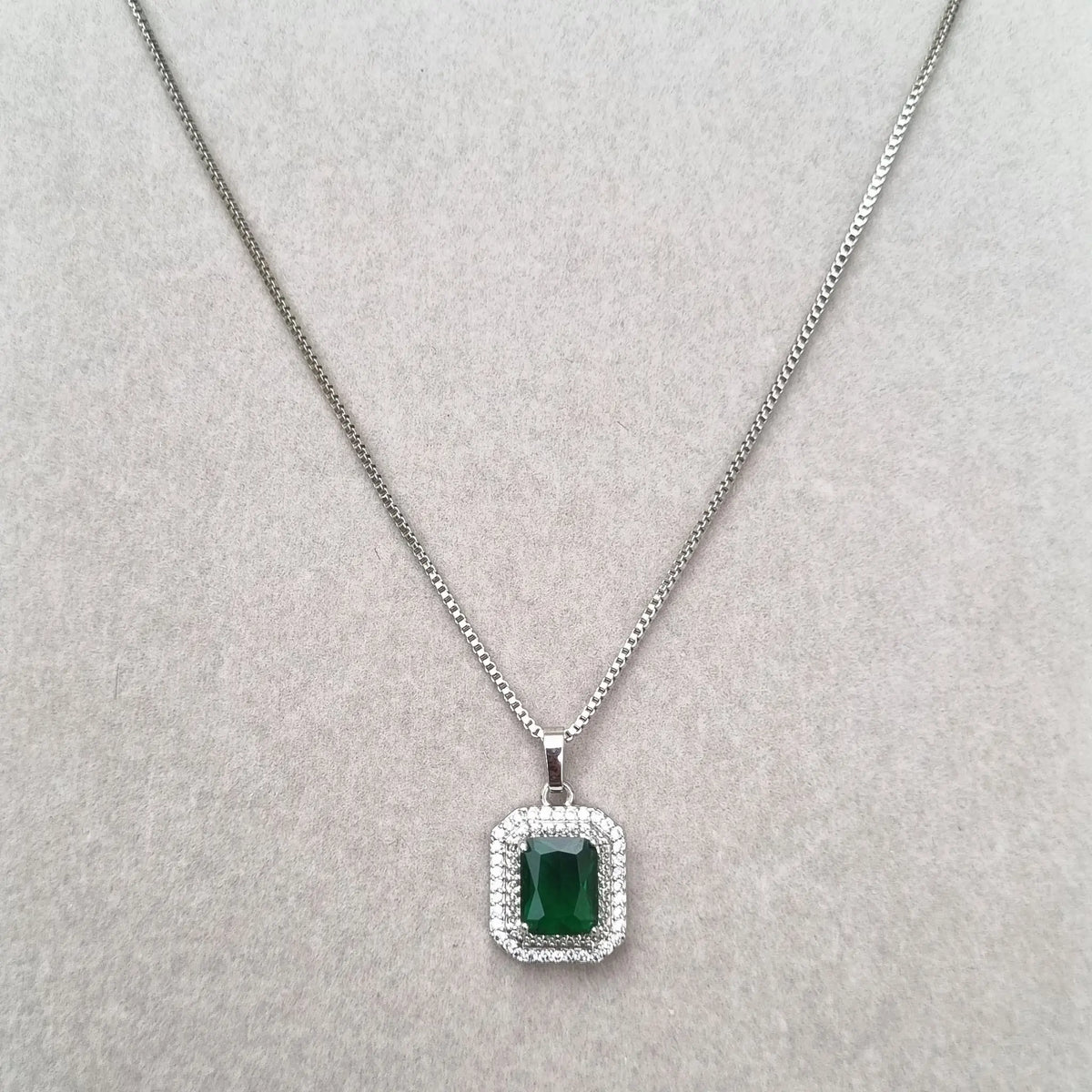 Royal Green Rectangle Necklace [S]N207