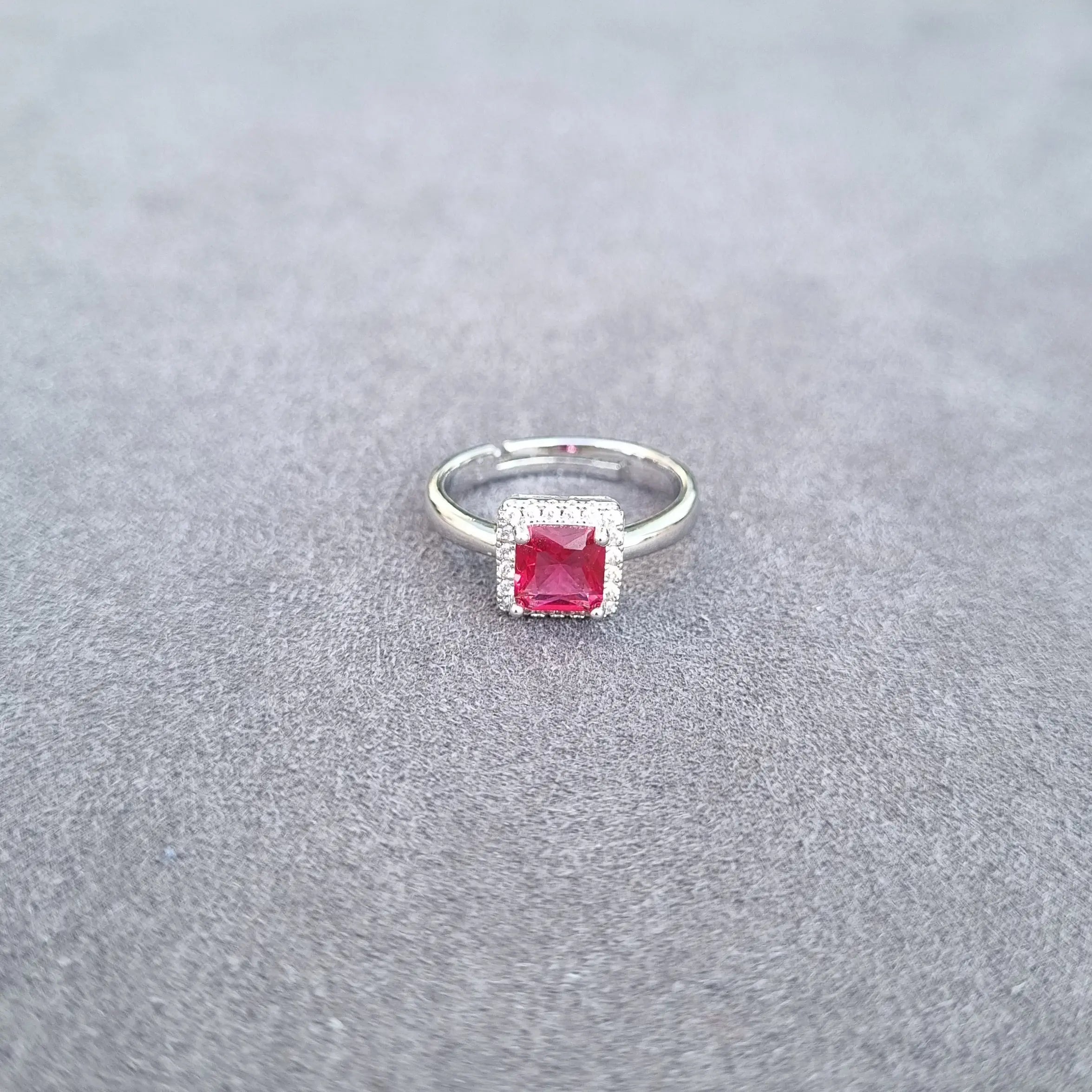 Timeless Gemstone Statement Ring [S]R1103