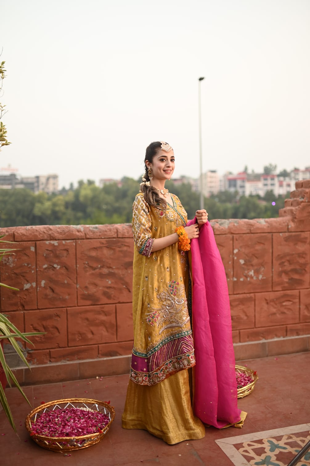 MUSTARD YELLOW ANGARKHA