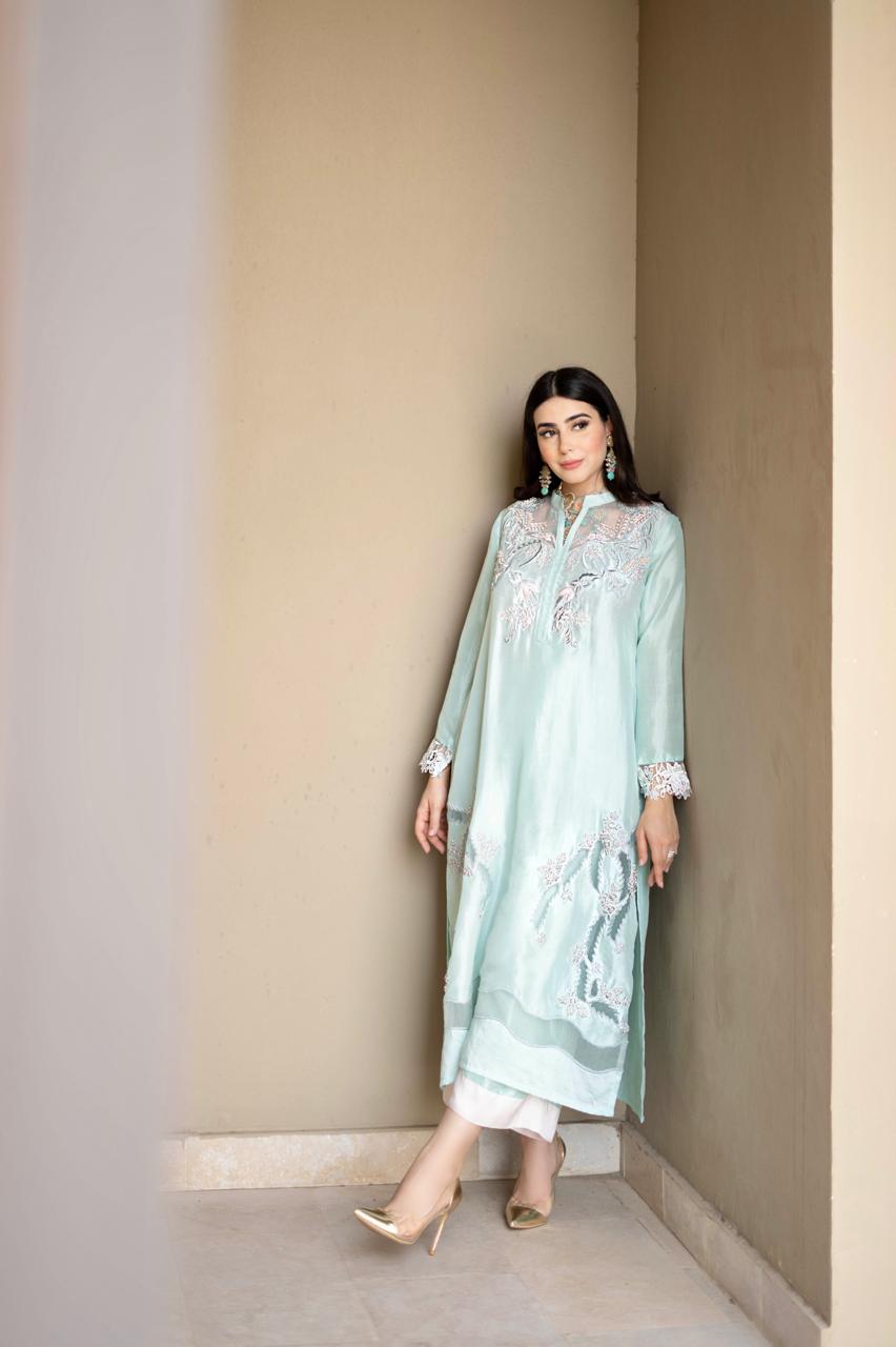 Aqua Rawsilk Outfit
