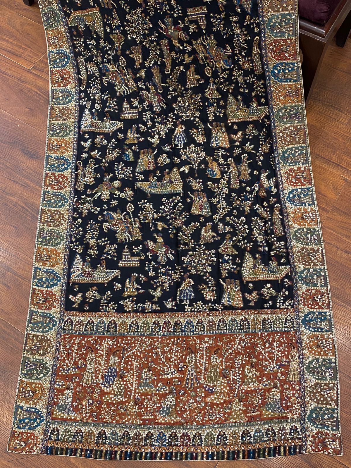 Mughal shawl