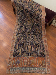Black paisley shawl