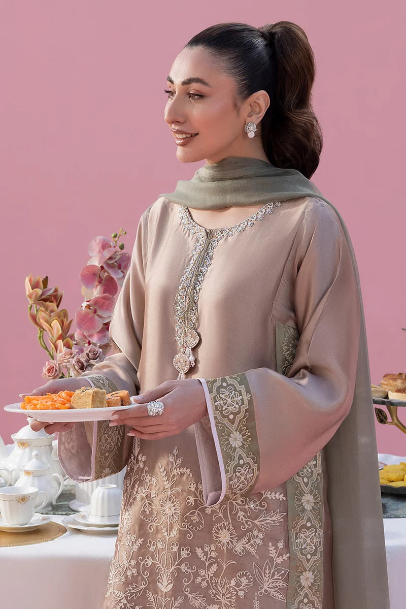 Sanaz – Gold Shisha Silk Farshi Shalwar Suit | Muntaha By Shanzay Fahad